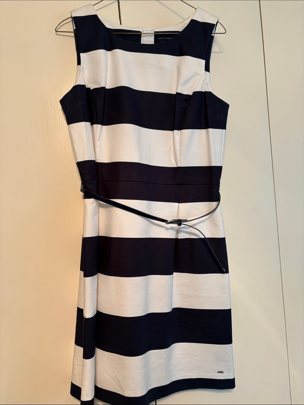 Tommy Hilfiger Navy and White Striped Sleeveless Sheath Dress